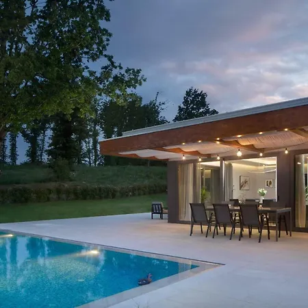 Helios Villa Sveti Petar u Sumi